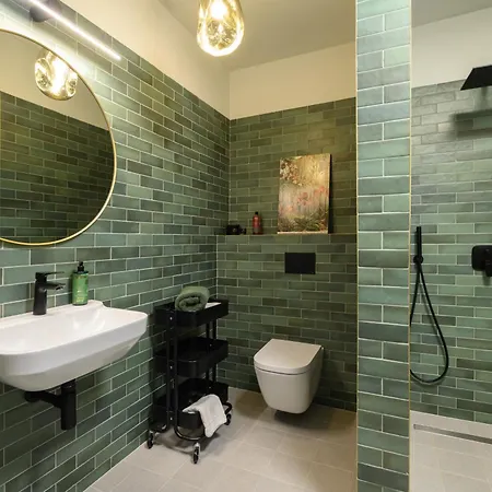 Dom wakacyjny 4 Strony Lasu Golaczow