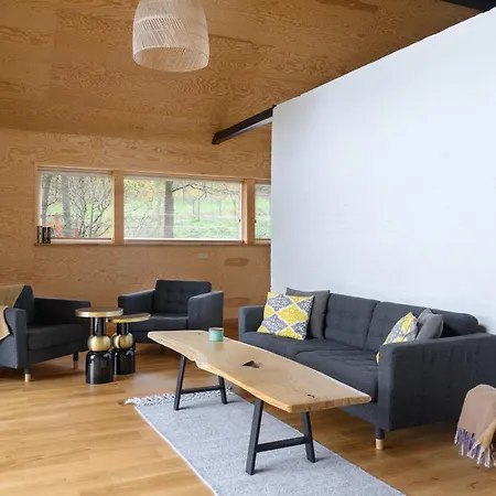 4 Strony Lasu Golaczow