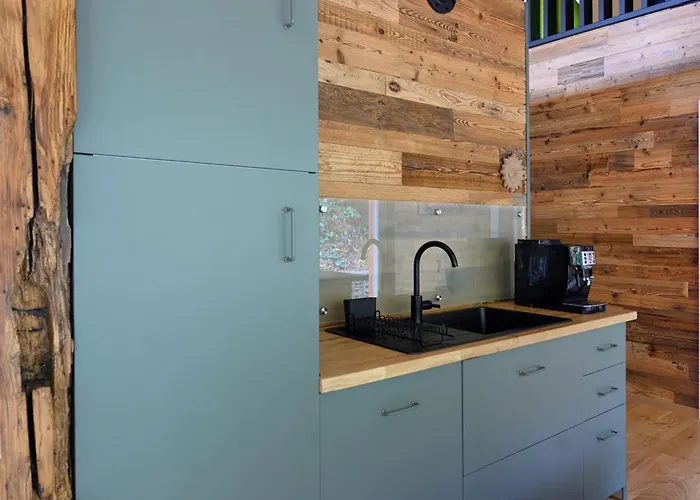 4 Strony Lasu * Golaczow